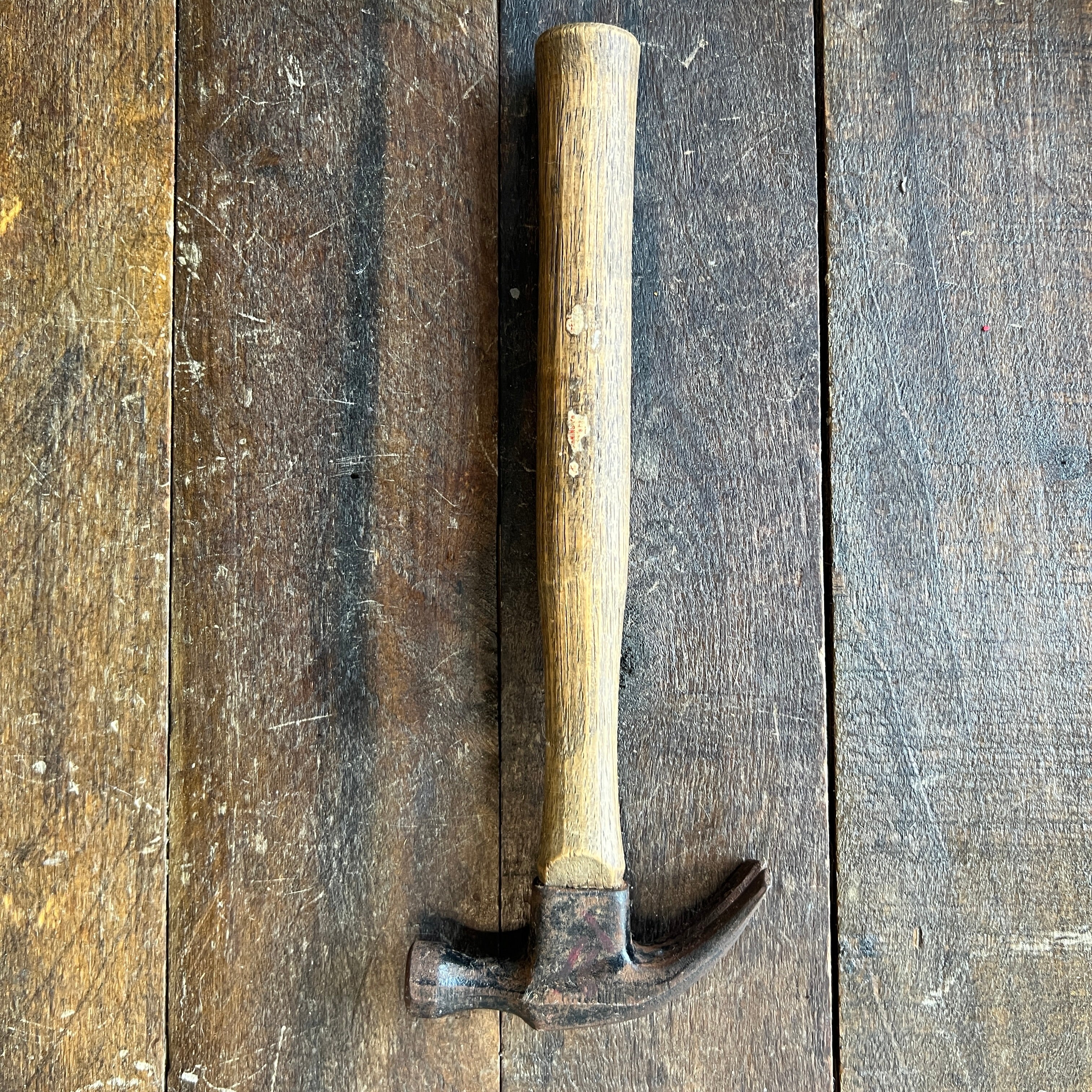 Unknown Claw Hammer- Wood Handle (No Brand)