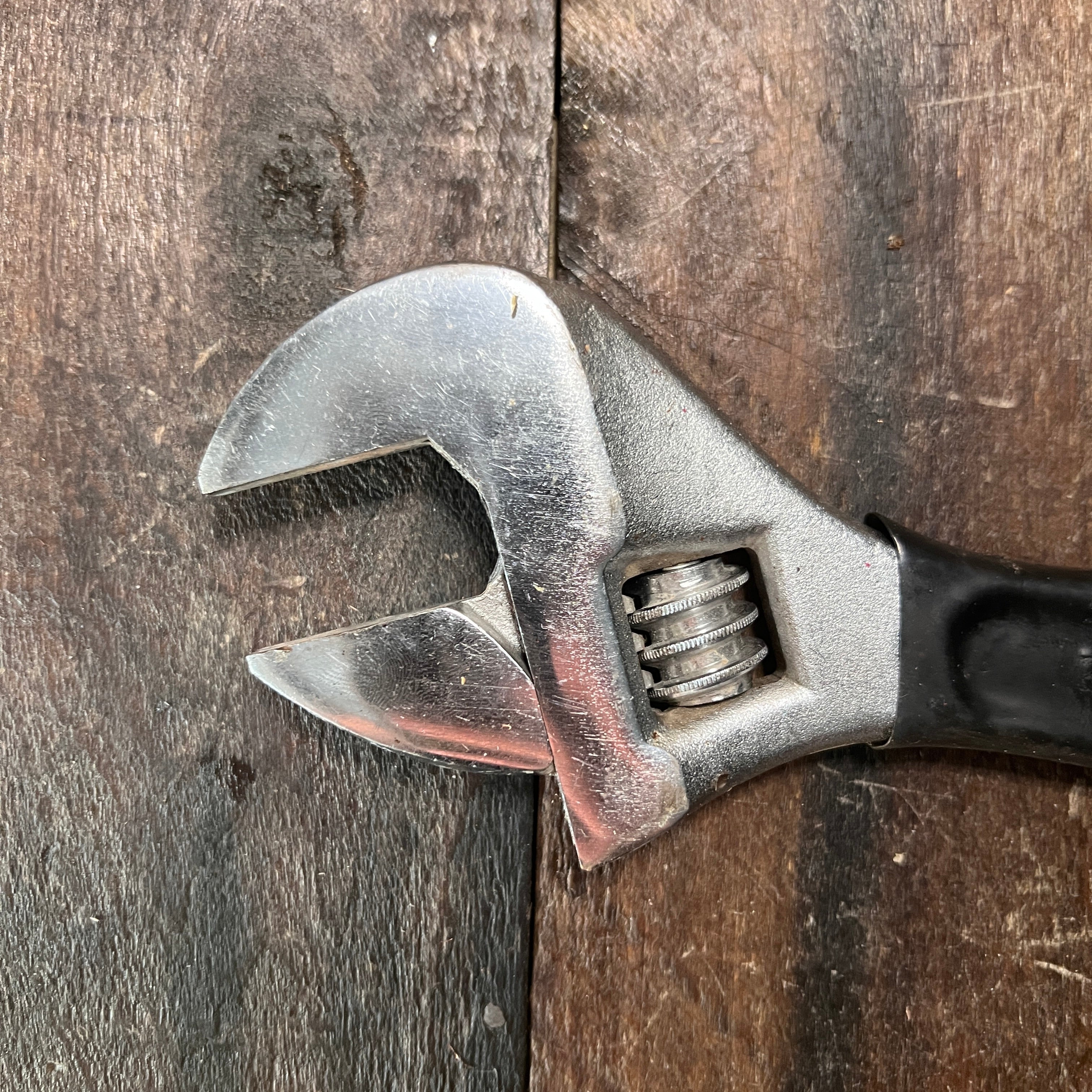 Unknown 12 in Adjustible Wrench