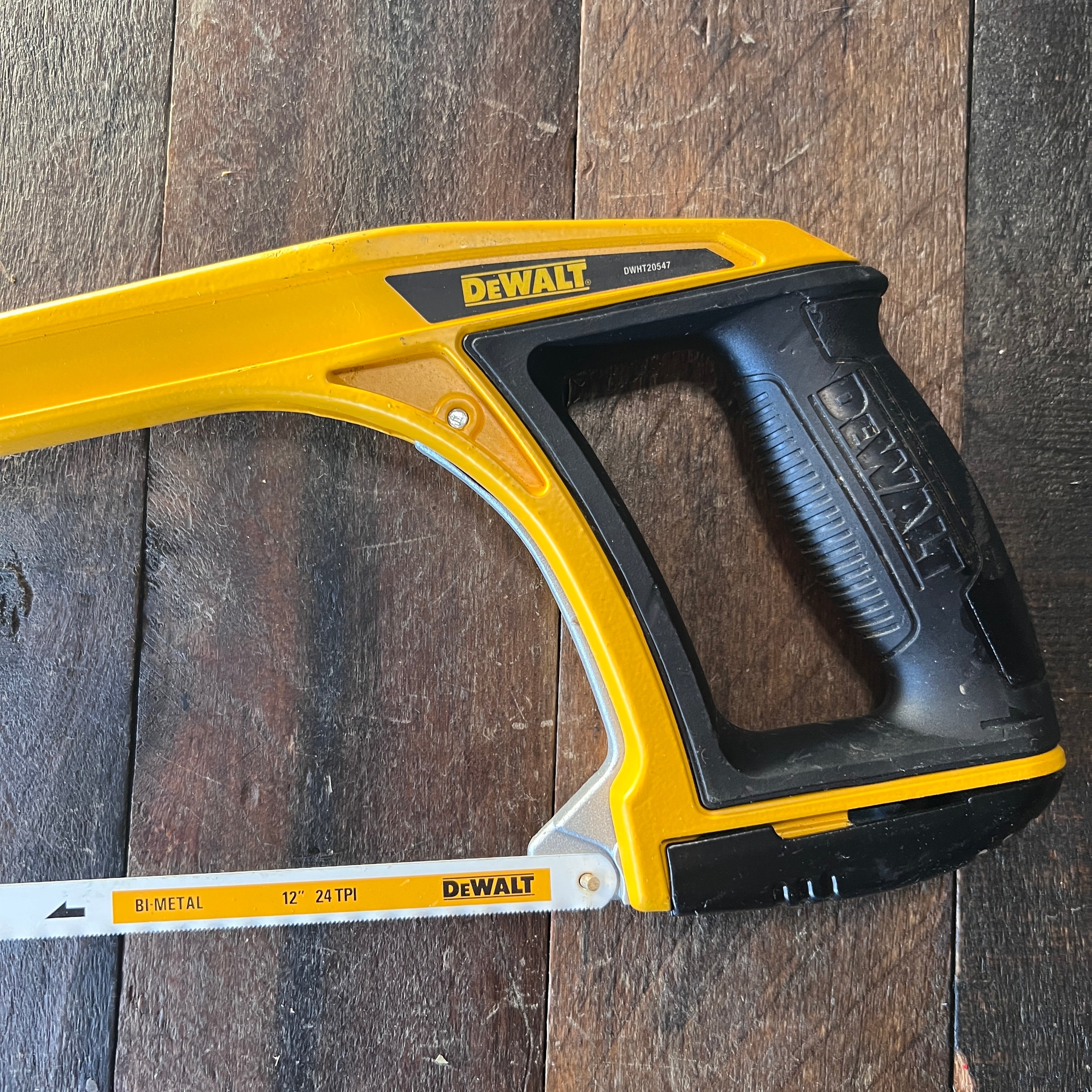 DeWalt DeWalt 12-inch 5-in-1 Multi-Function Hacksaw (DWHT20547)