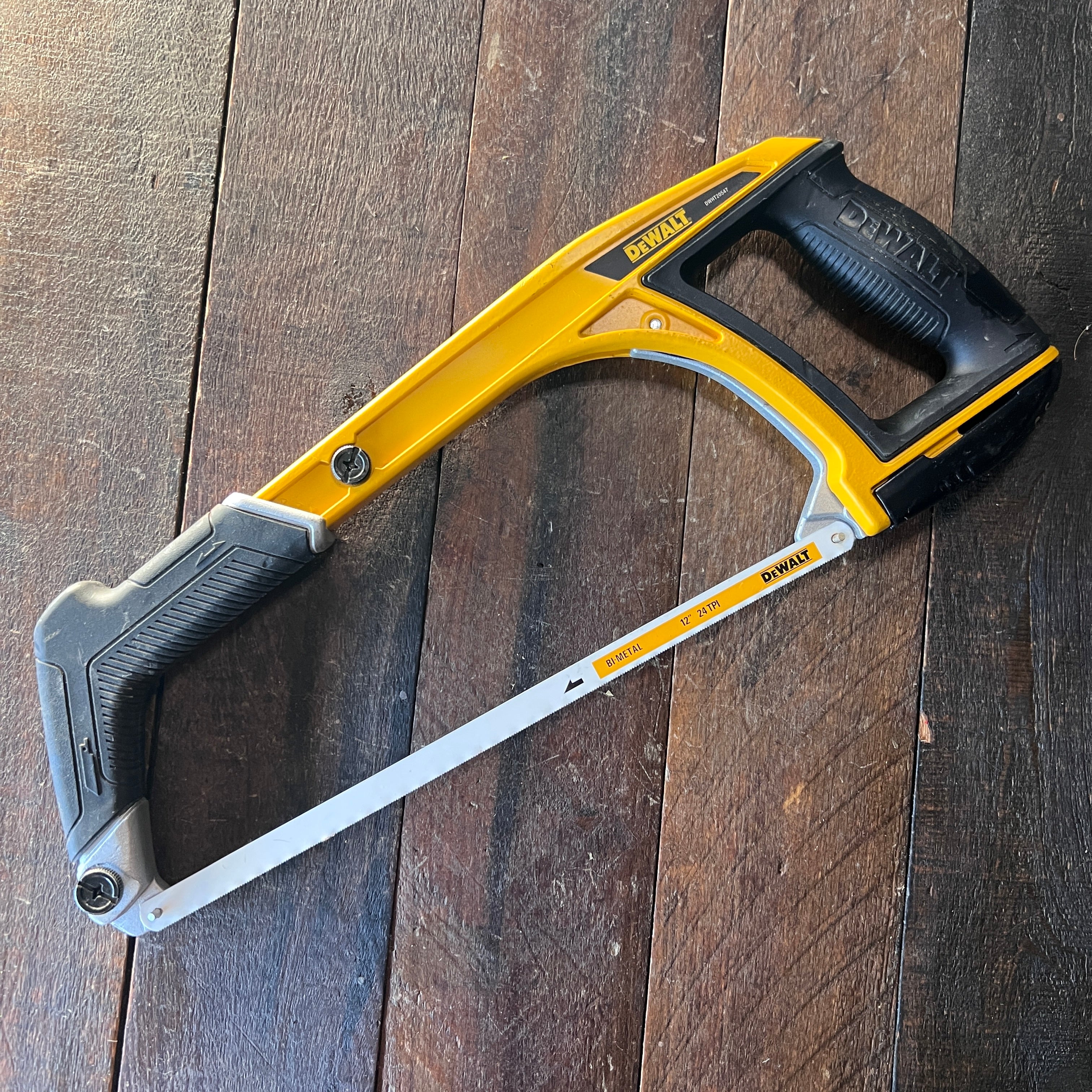 DeWalt DeWalt 12-inch 5-in-1 Multi-Function Hacksaw (DWHT20547)