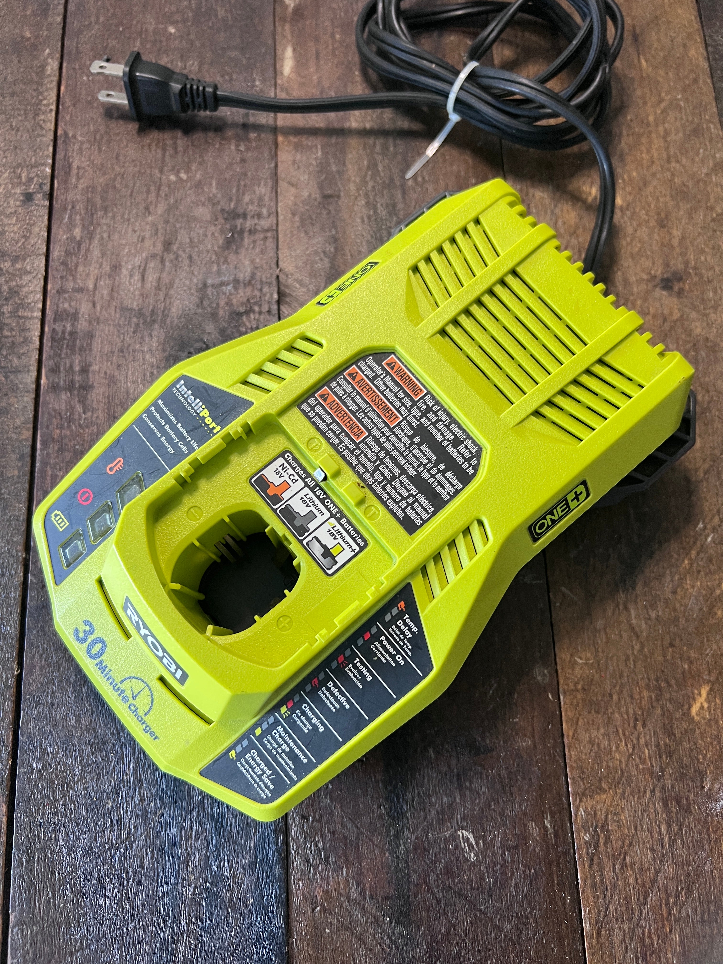 Ryobi Ryobi 30min Charger P117