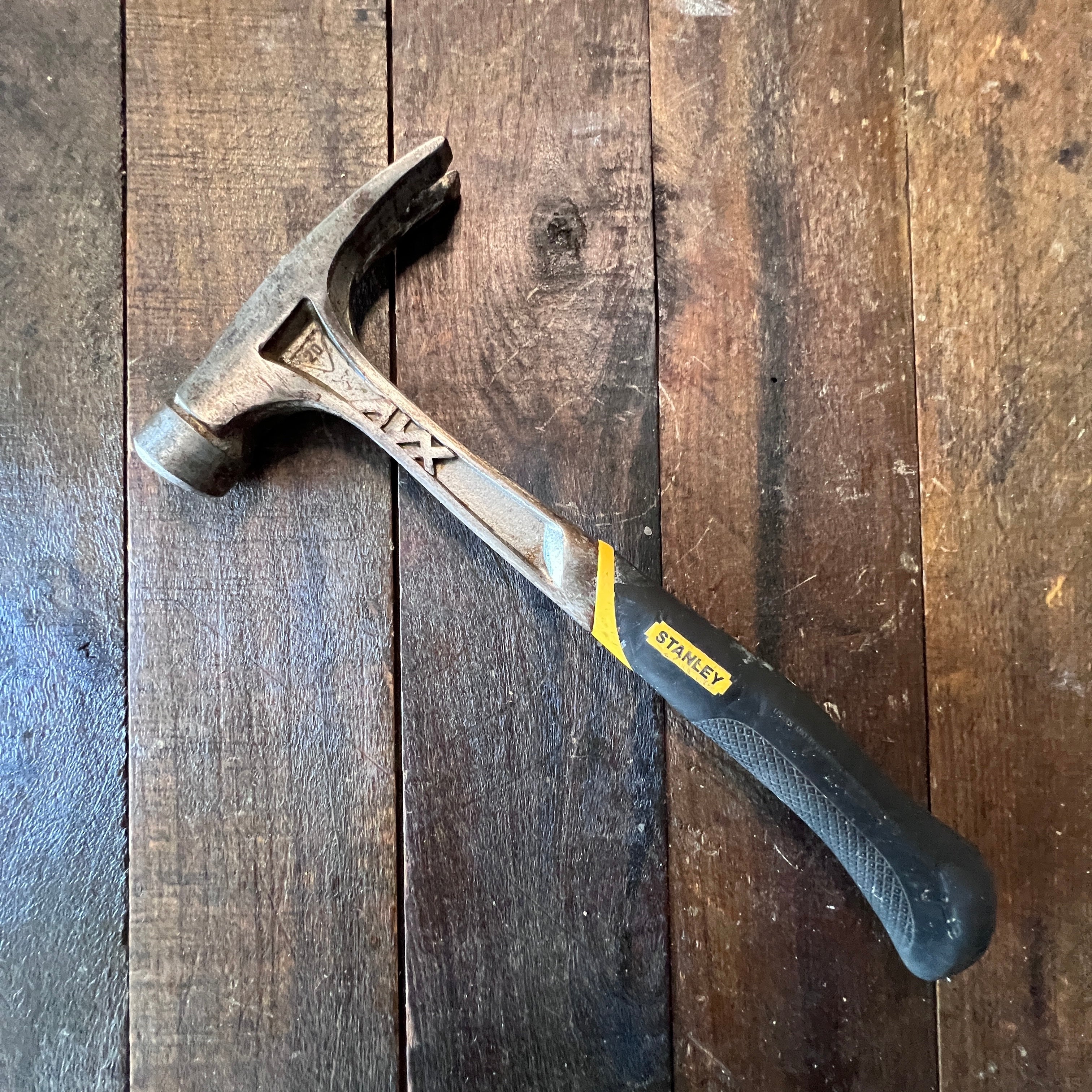 Stanley Stanley 20oz Framing Hammer Gear Up