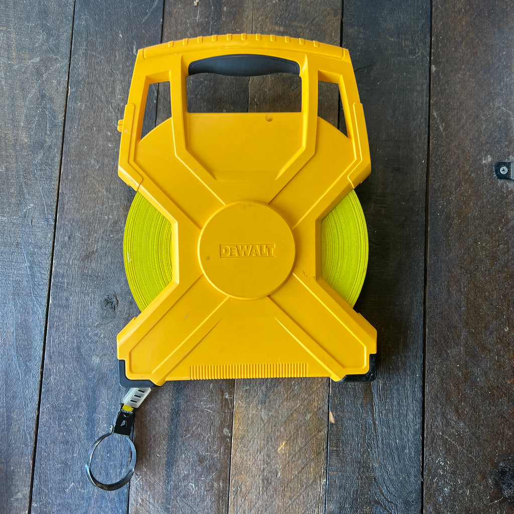 DeWalt DeWalt 300' Tape Measure Gear Up