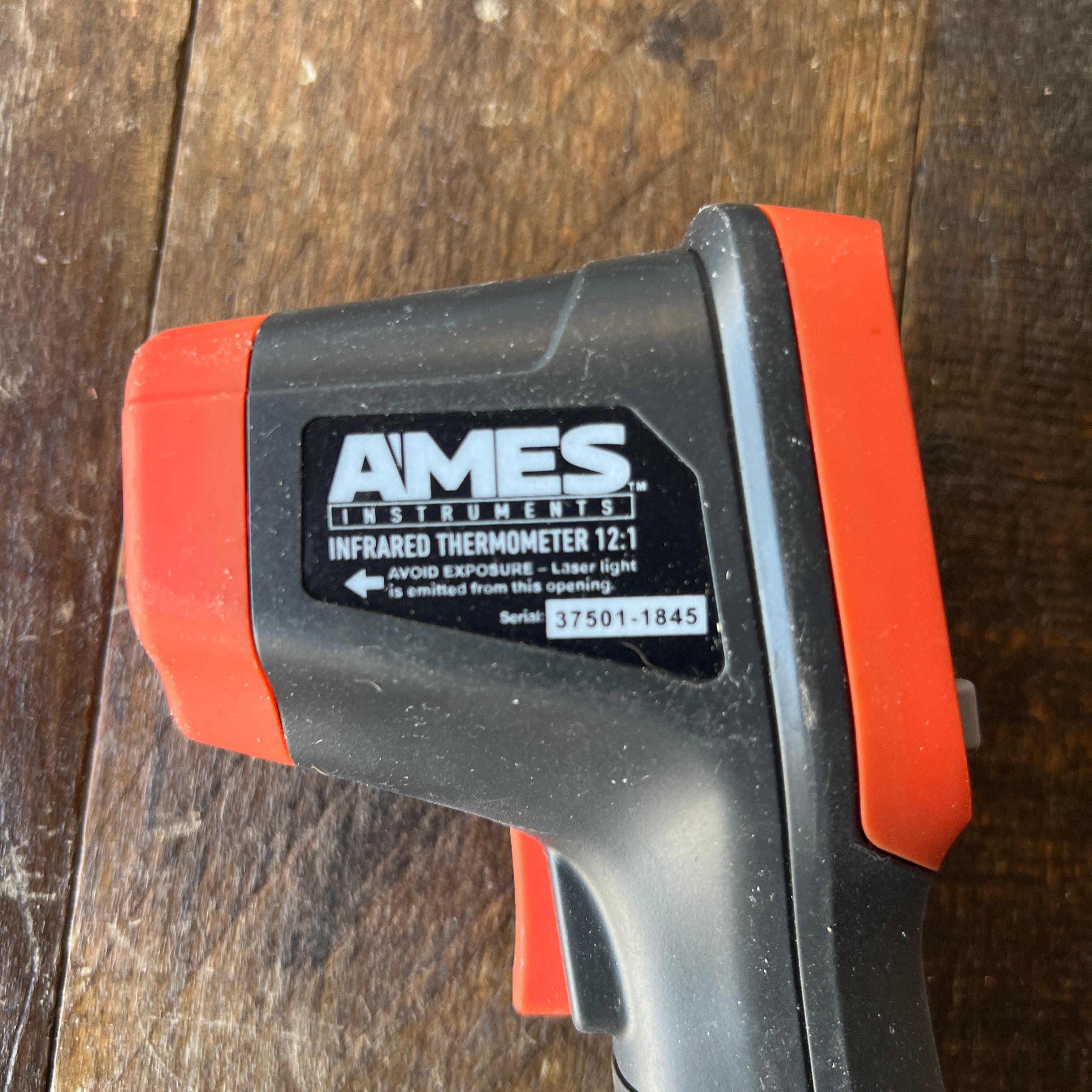 Ames AMES INSTRUMENTS 12:1 Infrared Laser Thermometer