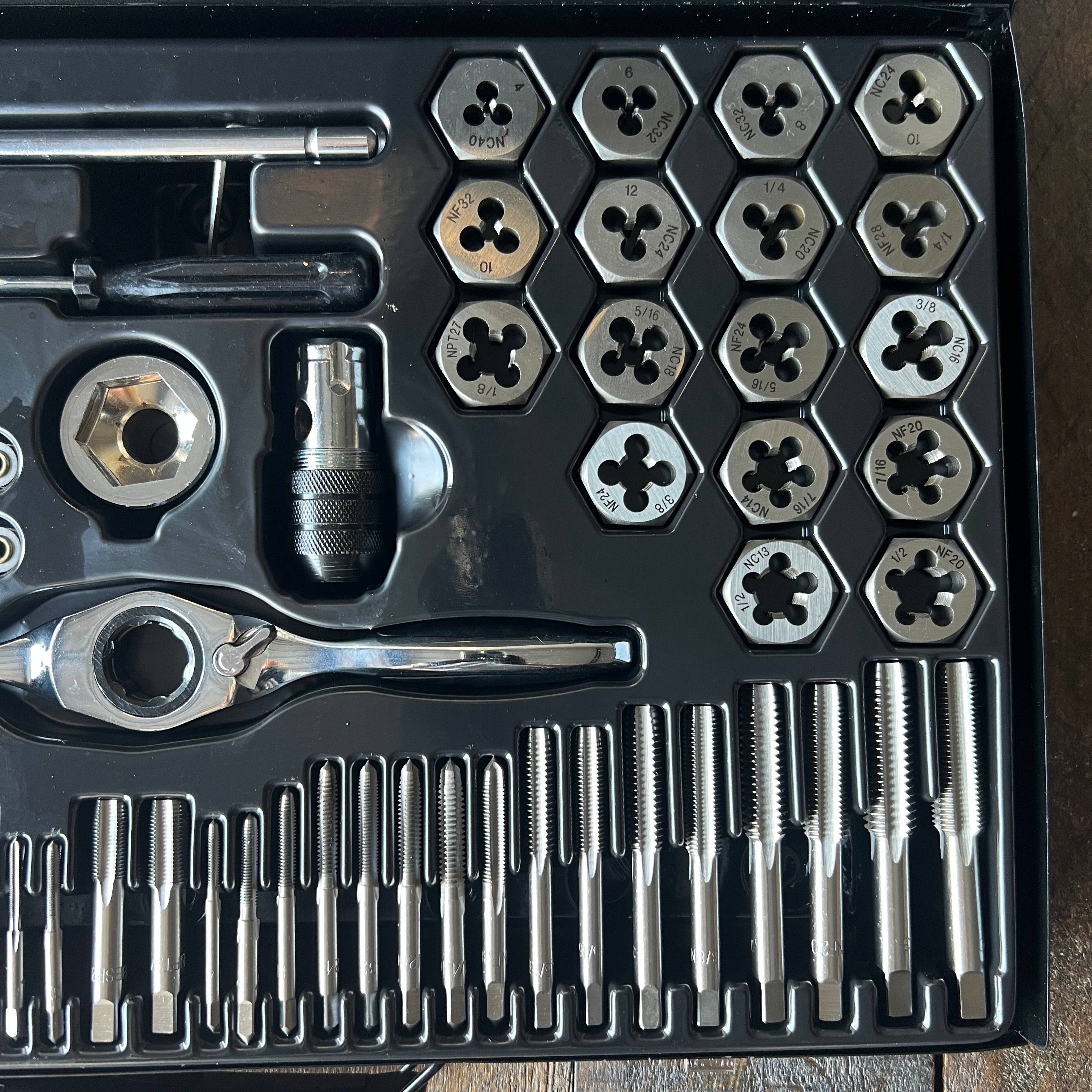 Klutch KLUTCH 75pc. Tap & Die Set
