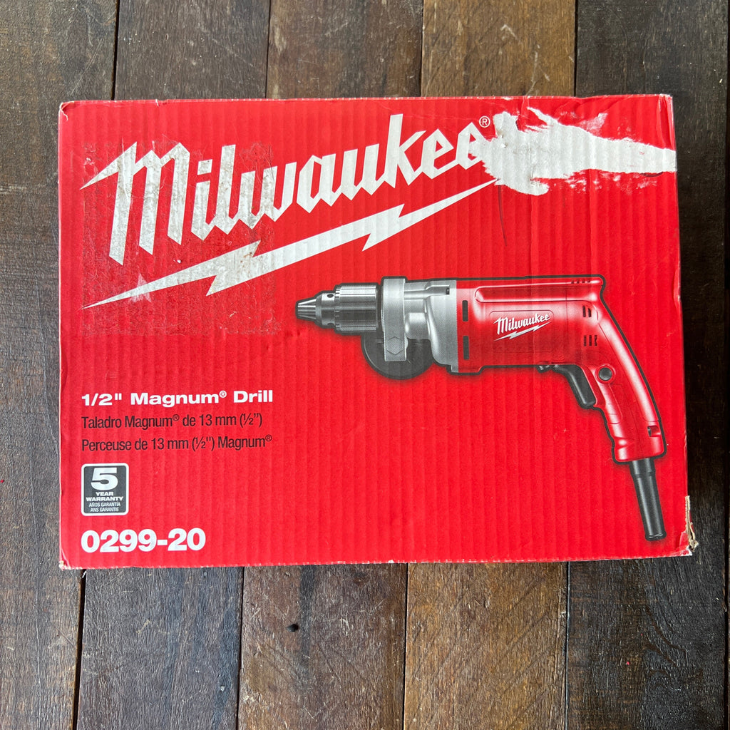 Milwaukee Milwaukee Corded 1/2in. Magnum Drill 0299-20 Gear Up