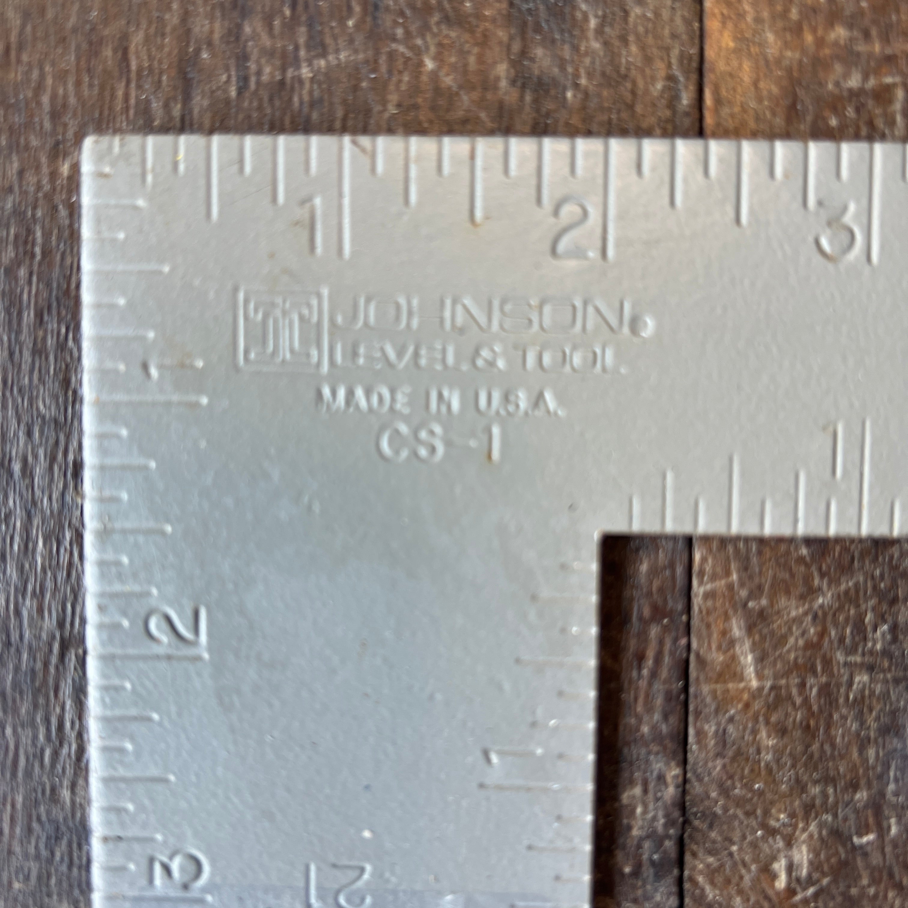 Johnson Johnson Level & Tool CS1 16-Inch x 24-Inch Steel Rafter Square