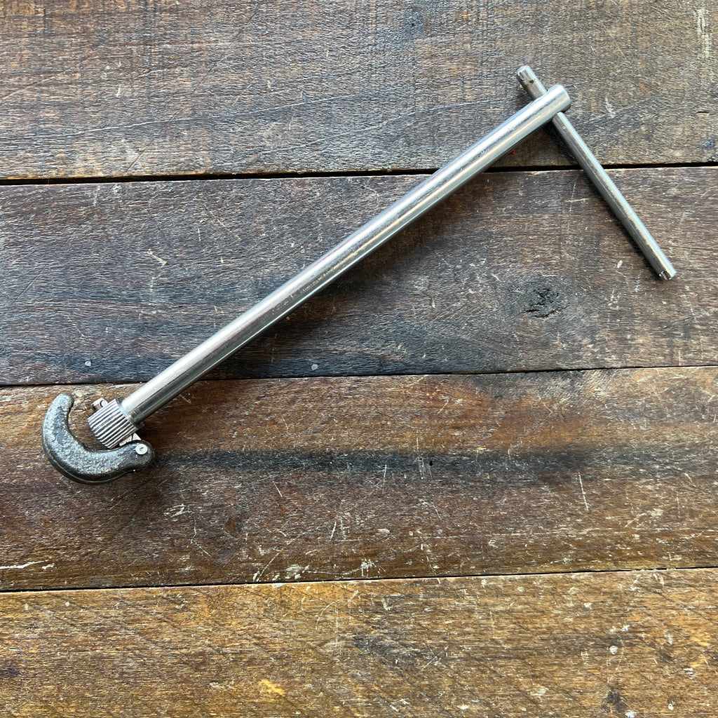 Unknown Basin Wrench