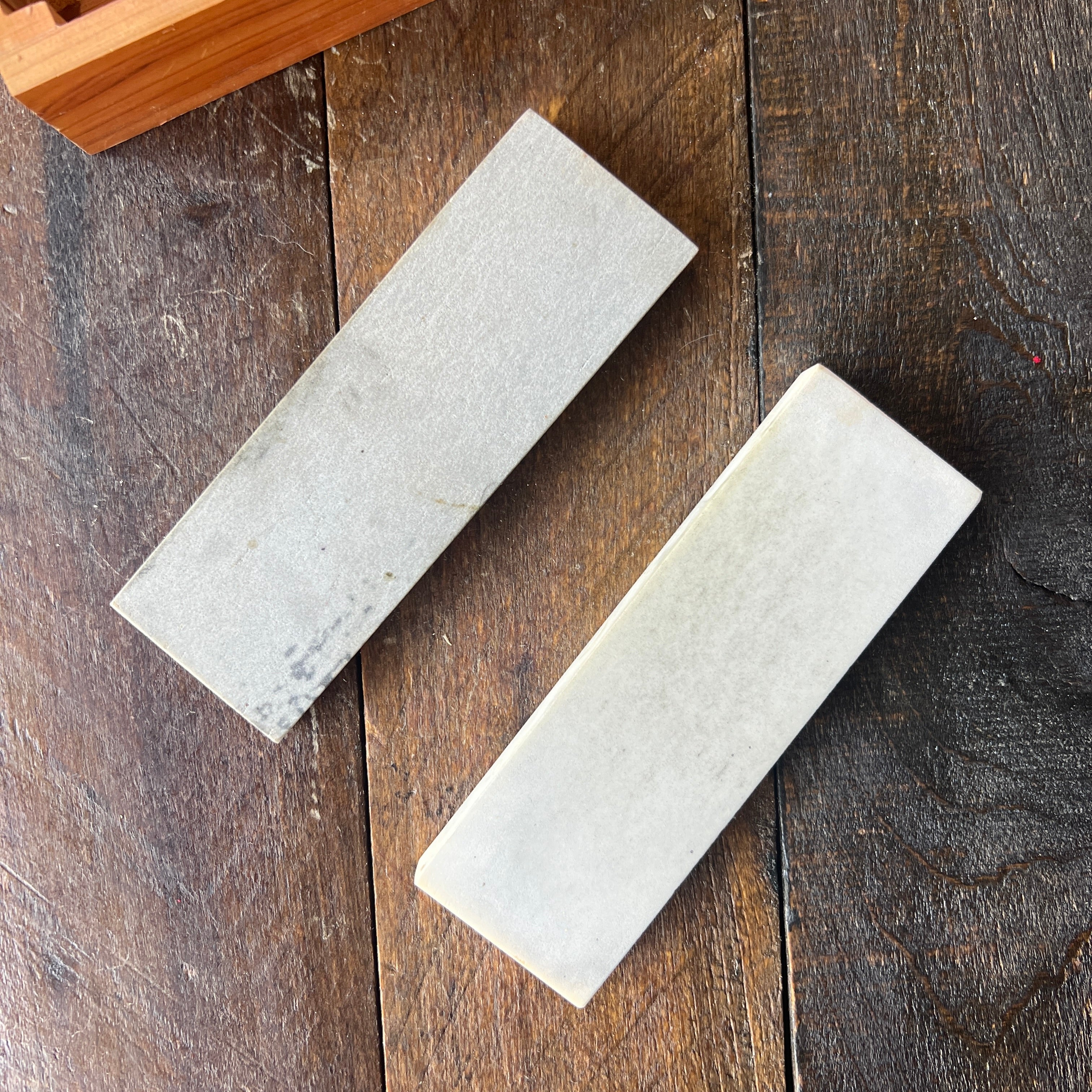 Gear Up Trading Co. Smiths Natural Arkansas Oilstones Sharpening Stones