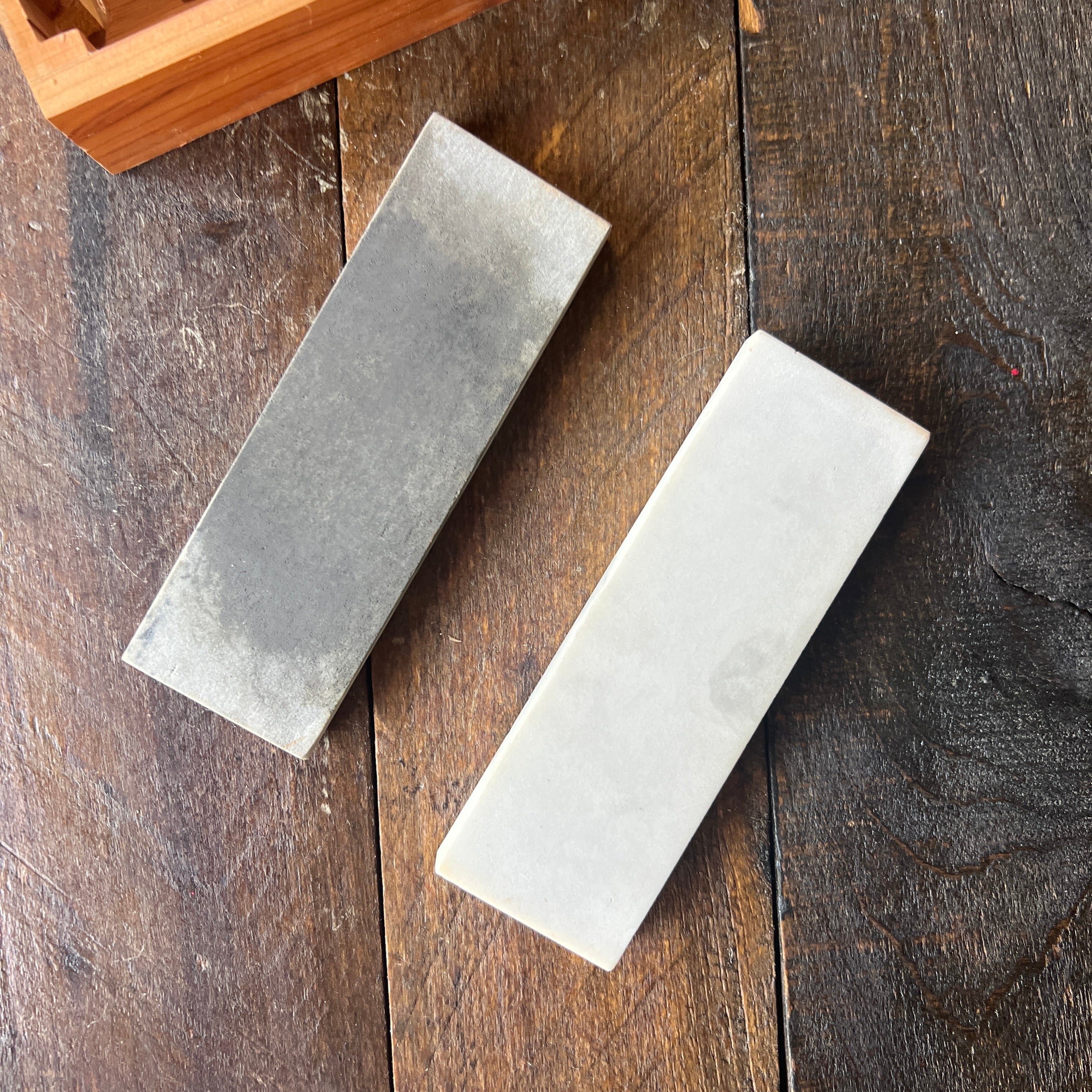 Gear Up Trading Co. Smiths Natural Arkansas Oilstones Sharpening Stones