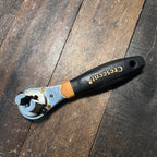 Crescent Crescent Adjustable Ratcheting Socket Wrench