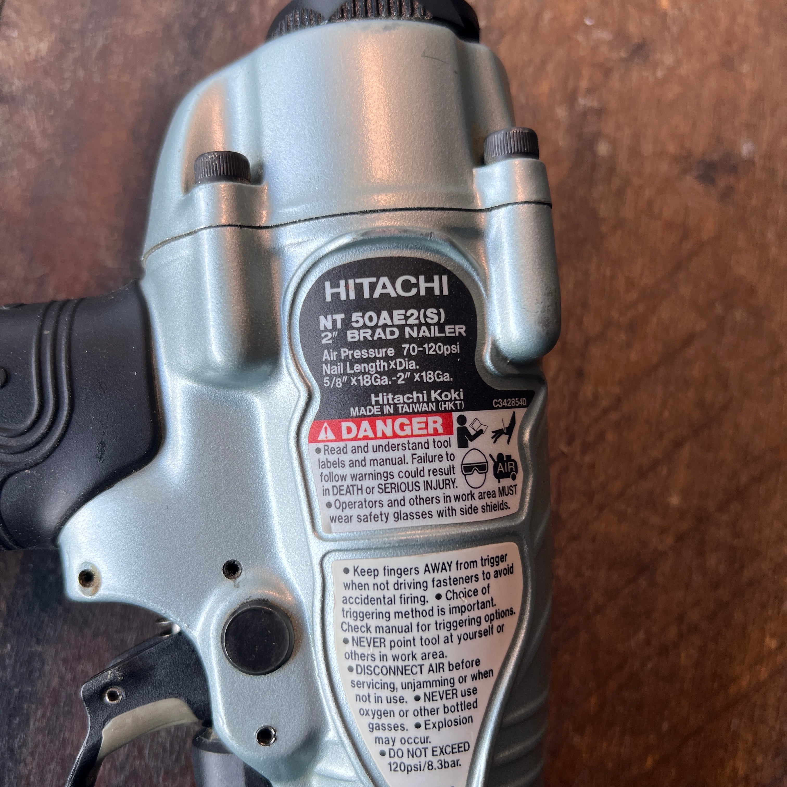 Hitachi Hitachi 2 in. 18GA Brad Nailer NT 50AE2(S)