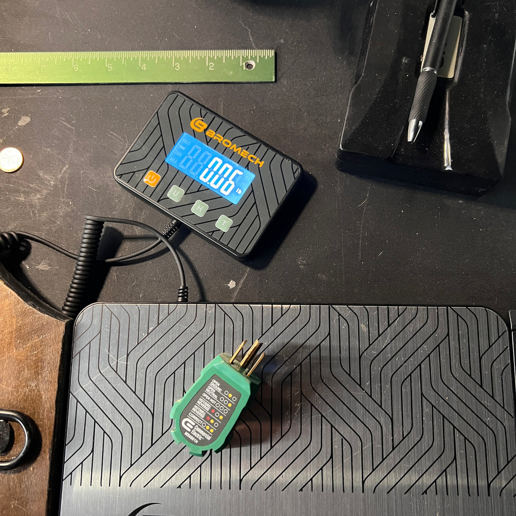 Commercial Electric Commercial Electric Outlet/Receptacle Tester