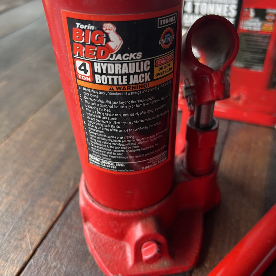 Big Red Jacks TR9403 4 Ton Hydraulic Bottle Jack