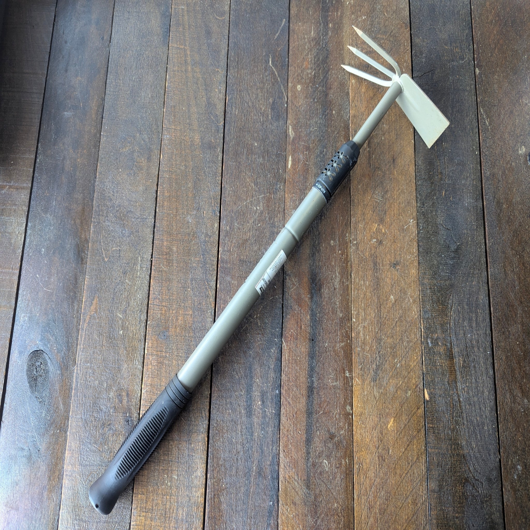 Groundworks GroundWork Telescoping Cultivator