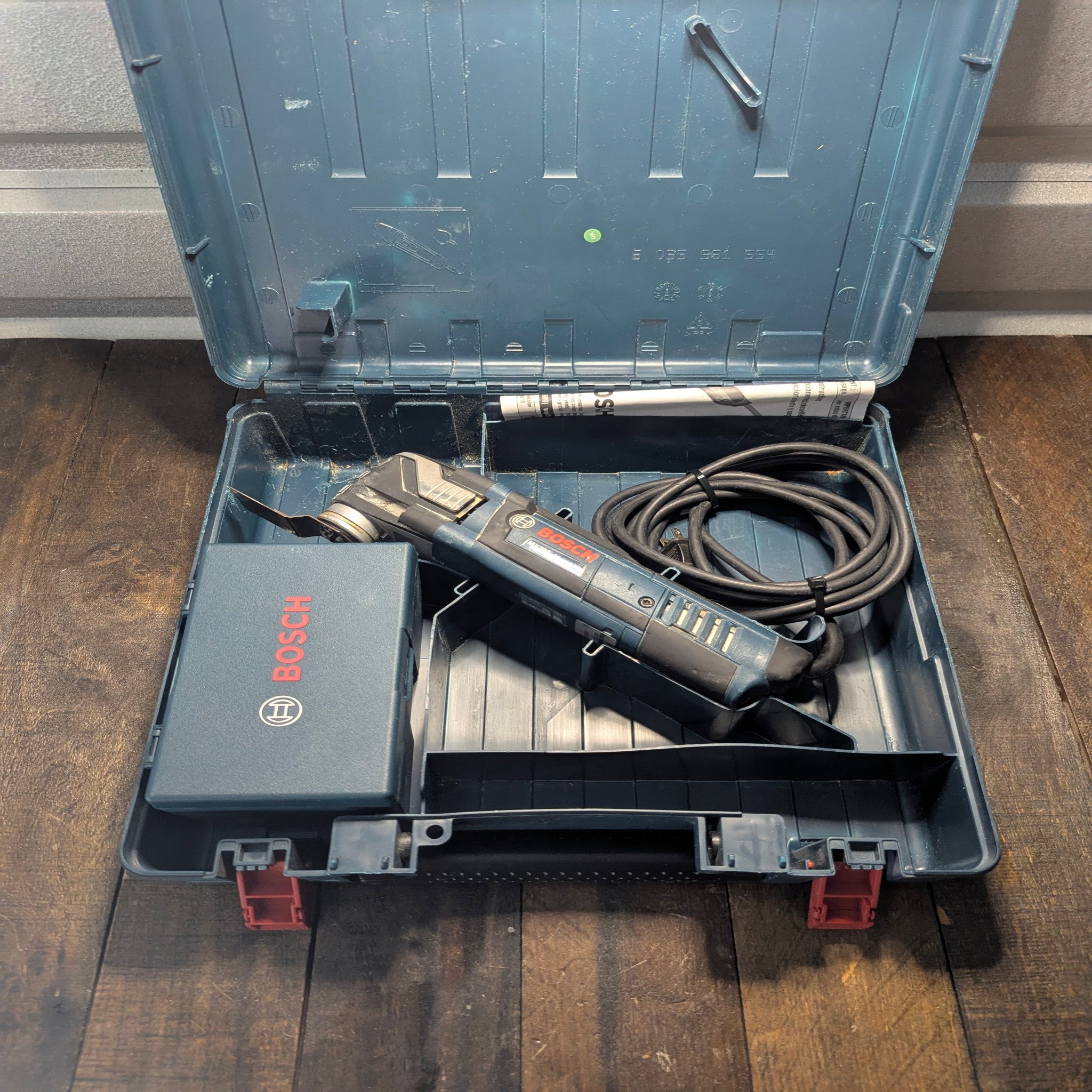 Bosch Corded Oscillating Multi-Tool Kit