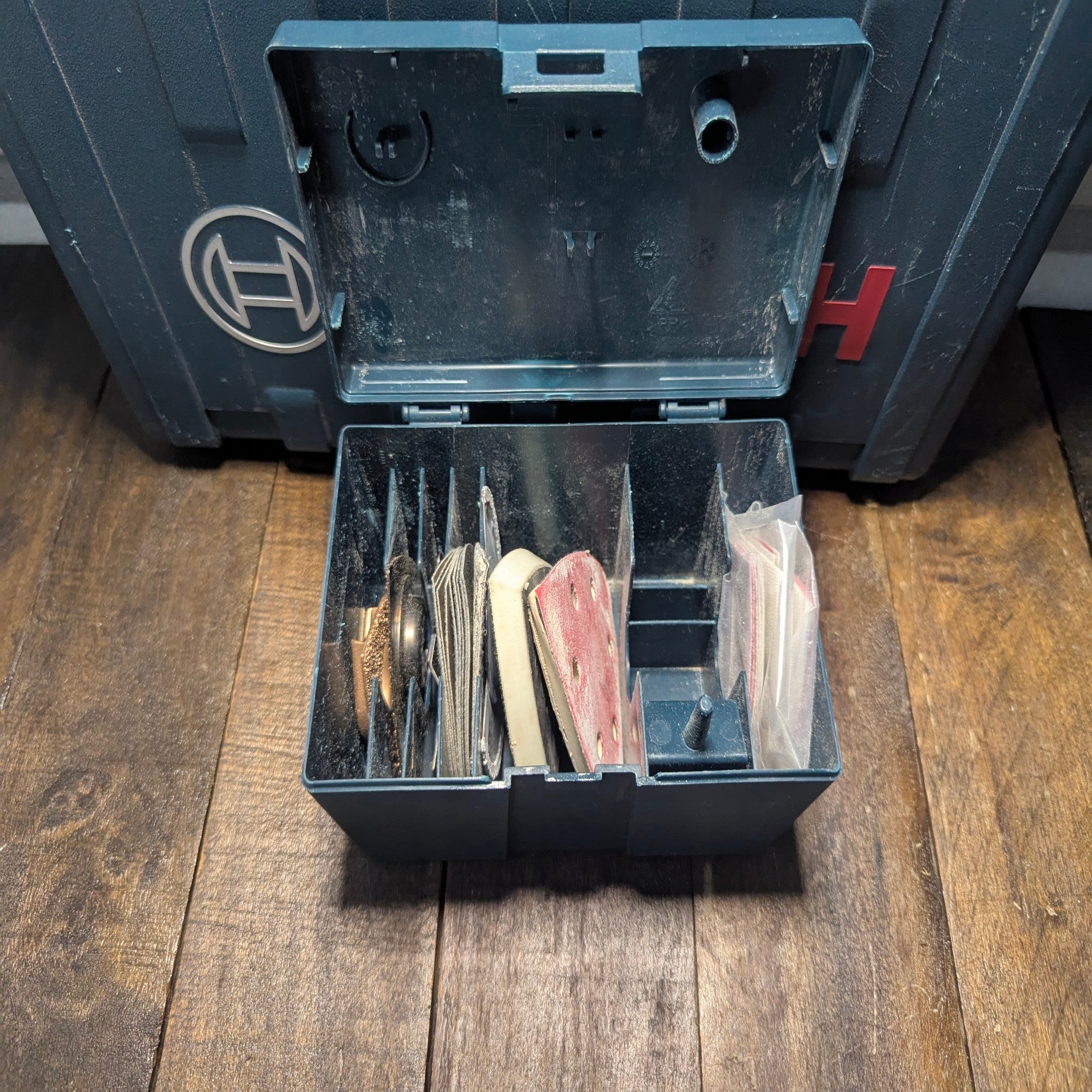 Bosch Corded Oscillating Multi-Tool Kit