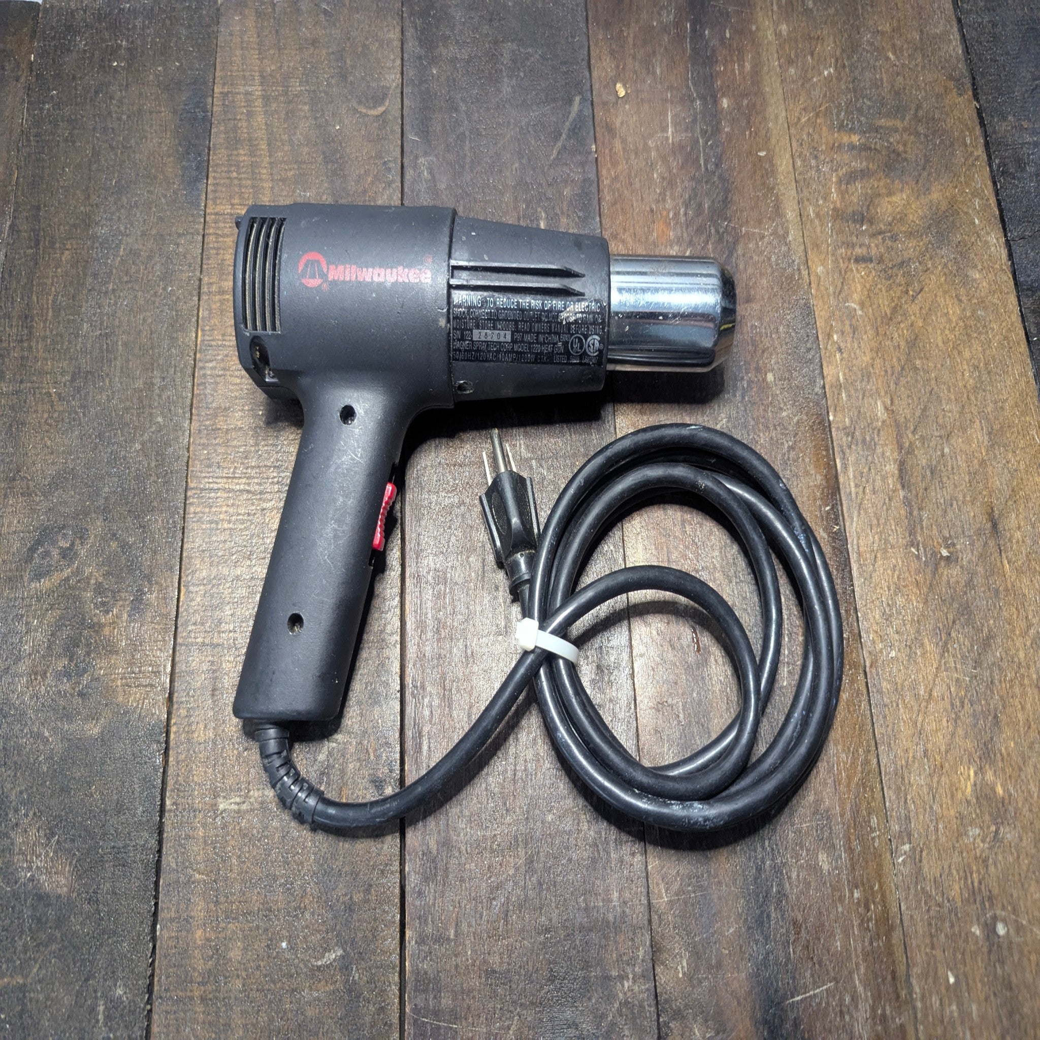 Milwaukee Milwaukee Dual Temp Corded Heat Gun 1220