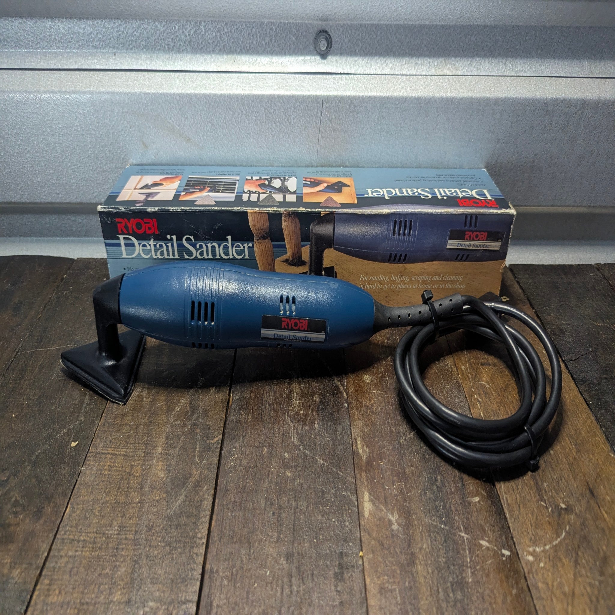 Ryobi Ryobi Corded Detail Sander DS-1000
