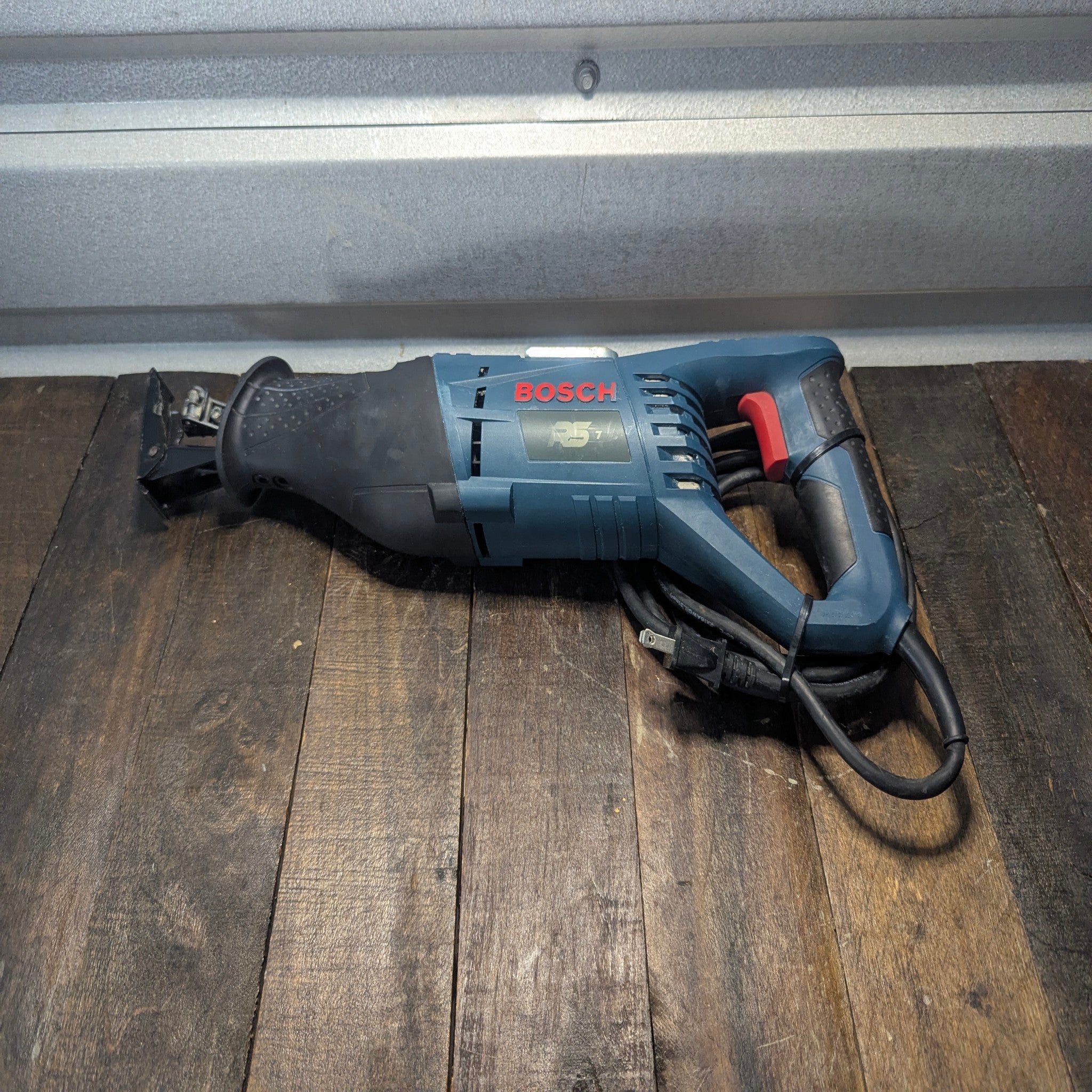 Bosch Bosch 11-Amp Variable Speed Corded Reciprocating Saw RS7