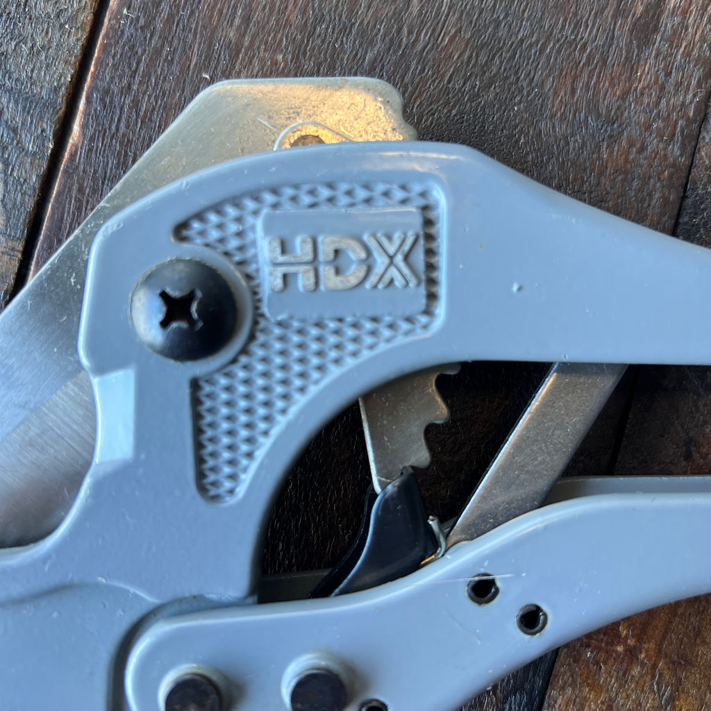HDX HDX 1-5/8 inch Ratcheting PVC Tubing Cutter Gear Up