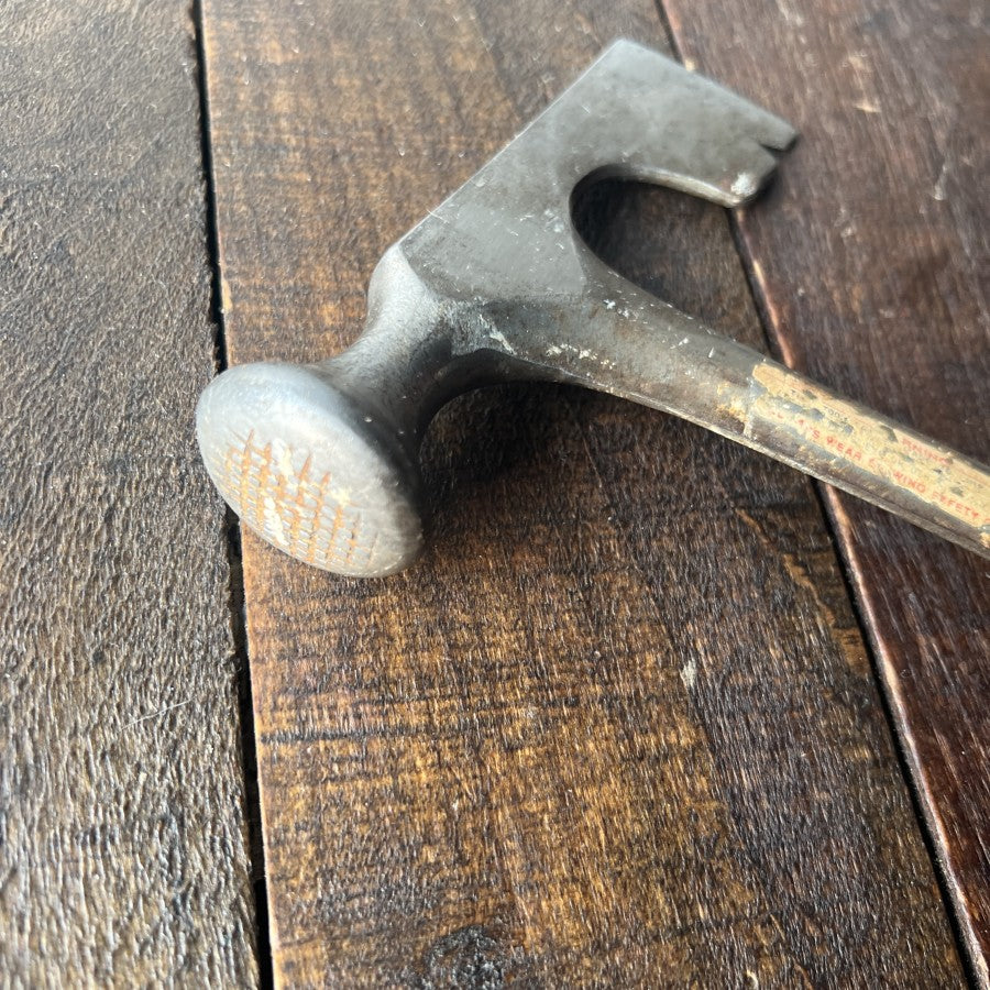 Estwing E3-11 Drywall Hatchet Milled Face (USA)
