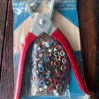 Unknown Vintage Eyelet Tool Kit Pliers with Eyelets Gear Up