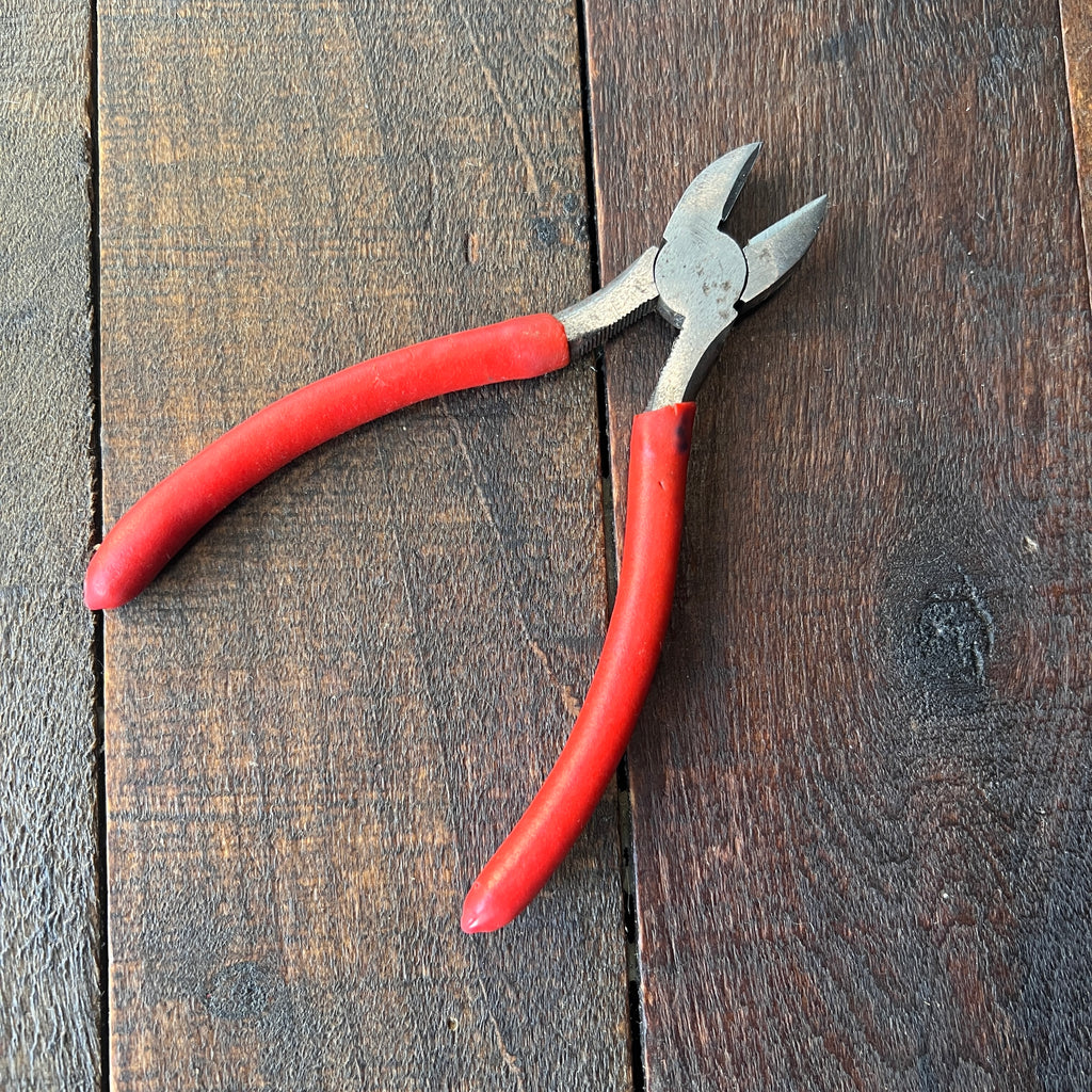 Unknown Diagonal Cutter Pliers Gear Up