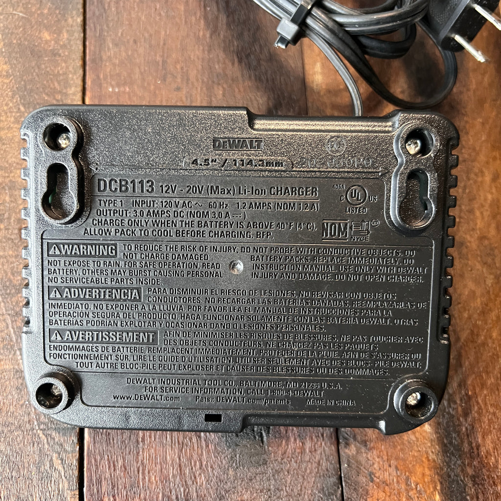 DeWalt DeWalt DCB240 20V MAX 4.0Ah Battery DCB113 Charger Combo Gear Up