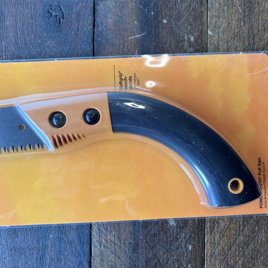 Fiskars 13 Inch Power Tooth Pull Saw Hand Tool