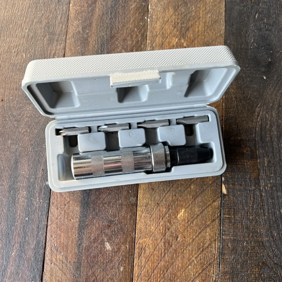 Manual Impact Driver Set with Bits