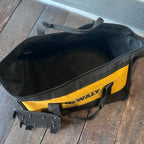DeWalt DeWalt DWE6411 1/4 Sheet Palm Sander Kit with Bag and 10 Sanding Sheets Gear Up