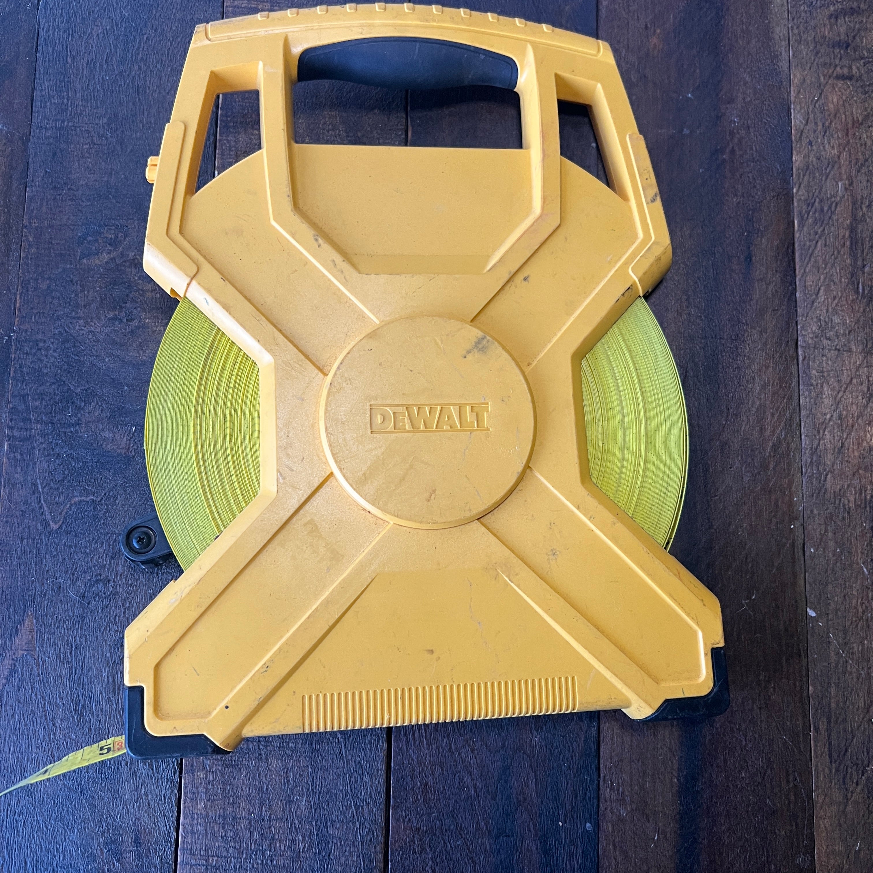 DeWalt Dewalt 300ft Measuring Wheel DWHT47257 (Broken) Gear Up
