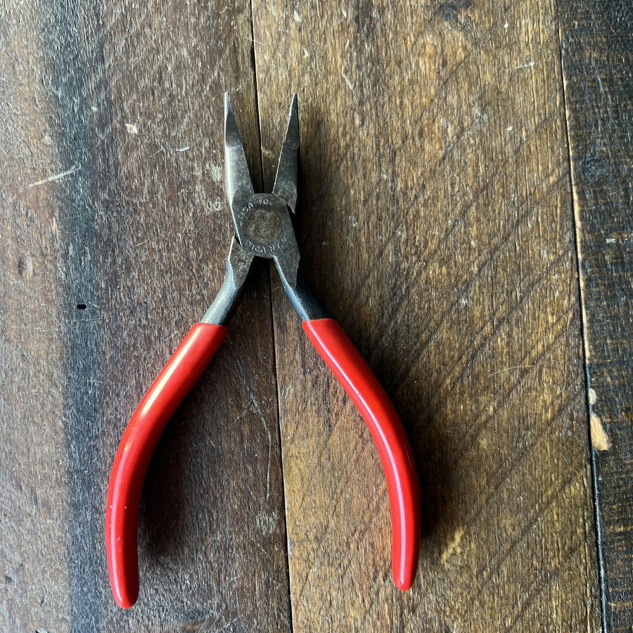 Utica R-2291 Long Nose Pliers (USA)
