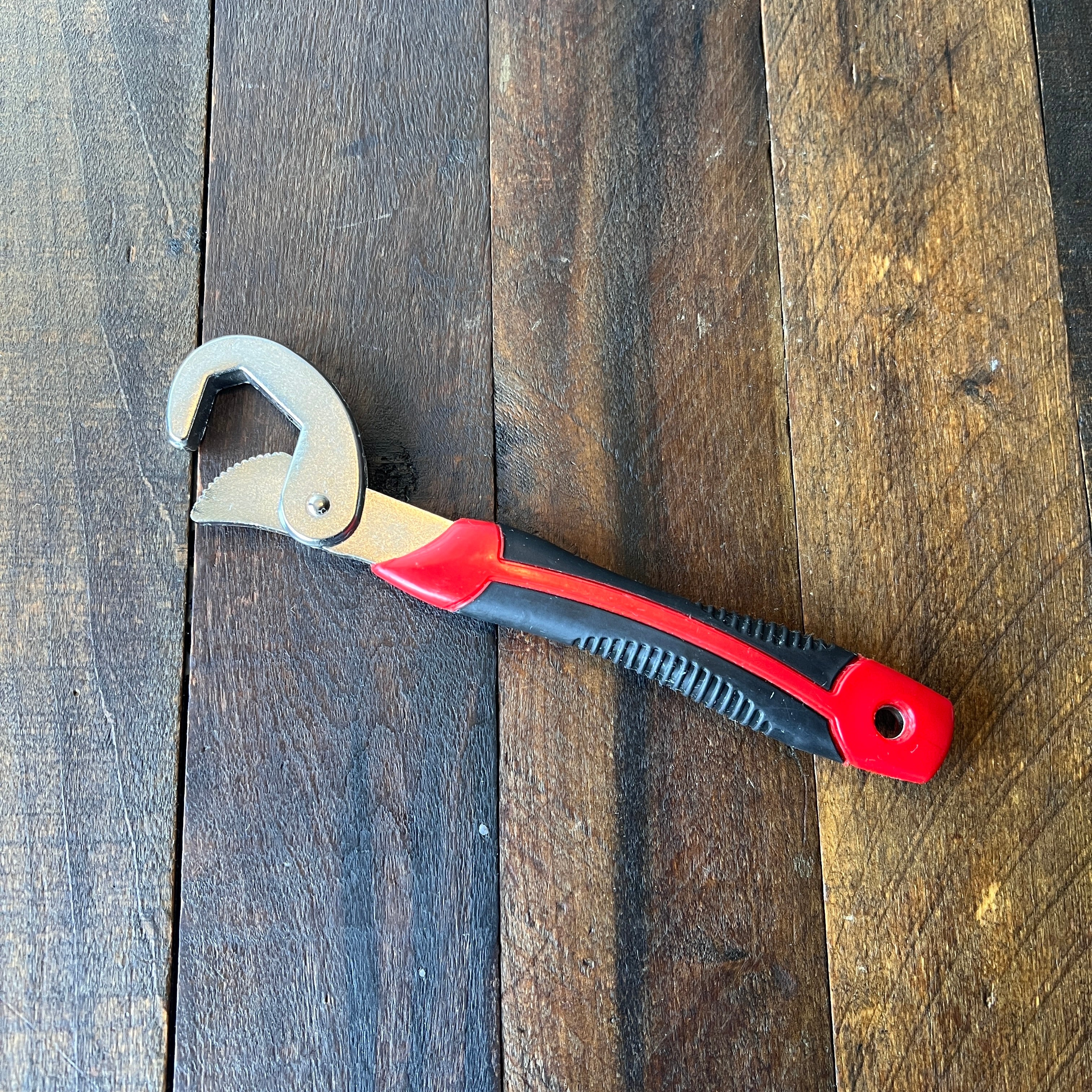 Unknown 8 inch Self-Adjusting Wrench Gear Up