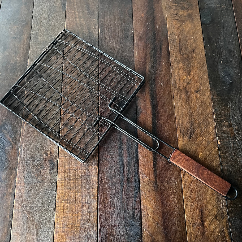 Charcoal Companion Charcoal Companion Non-Stick Flat Grilling Basket Gear Up