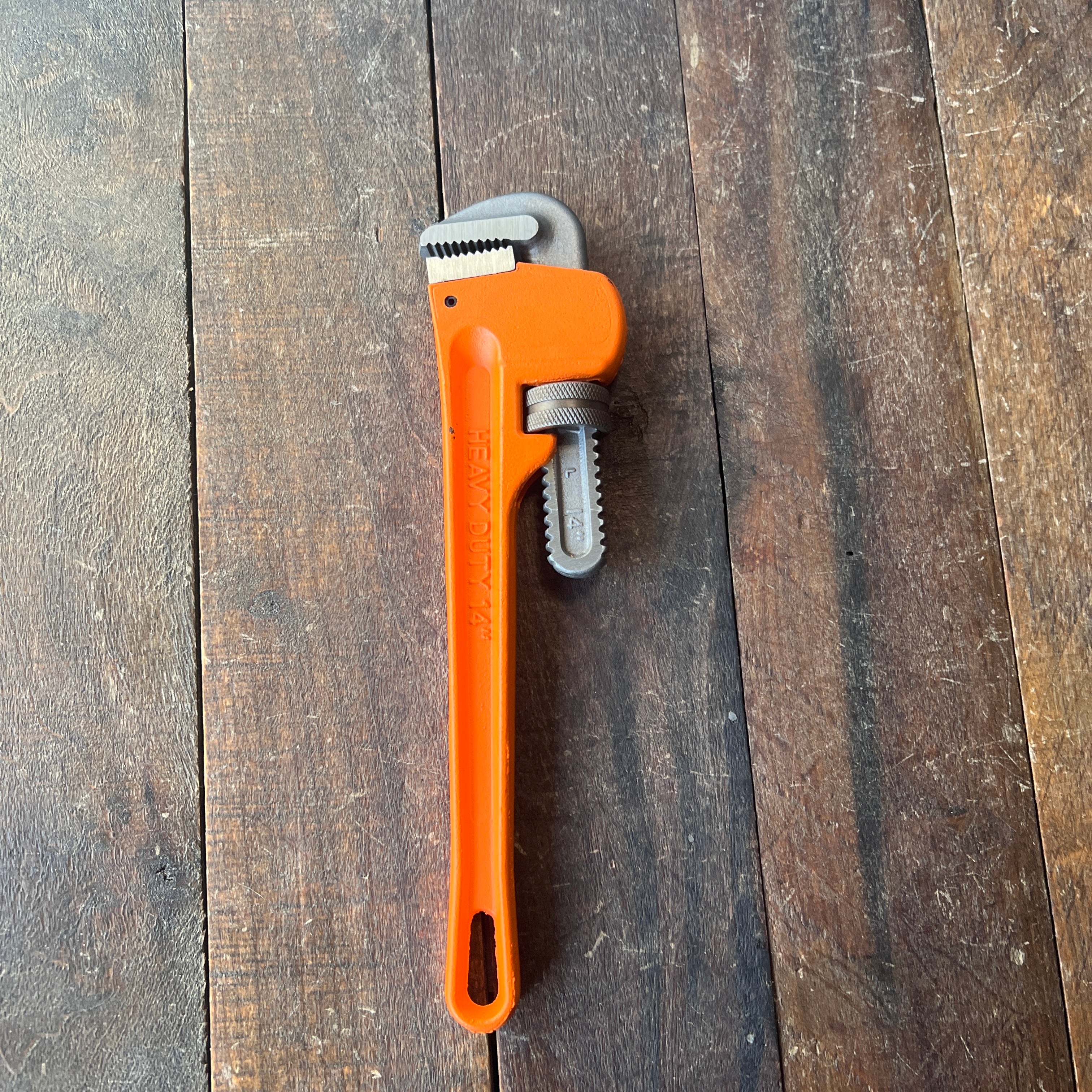 Unknown 14-Inch Heavy Duty Pipe Wrench Gear Up