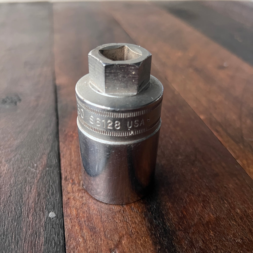 Snap-on Snap-on 30mm 1/2 Inch Drive 12-Point Shallow Socket (USA) Gear Up