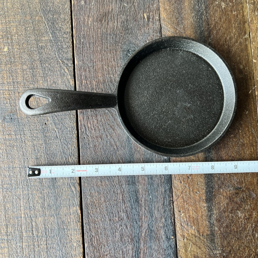 Other Mini Cast Iron Skillet 3.5 Inch Gear Up
