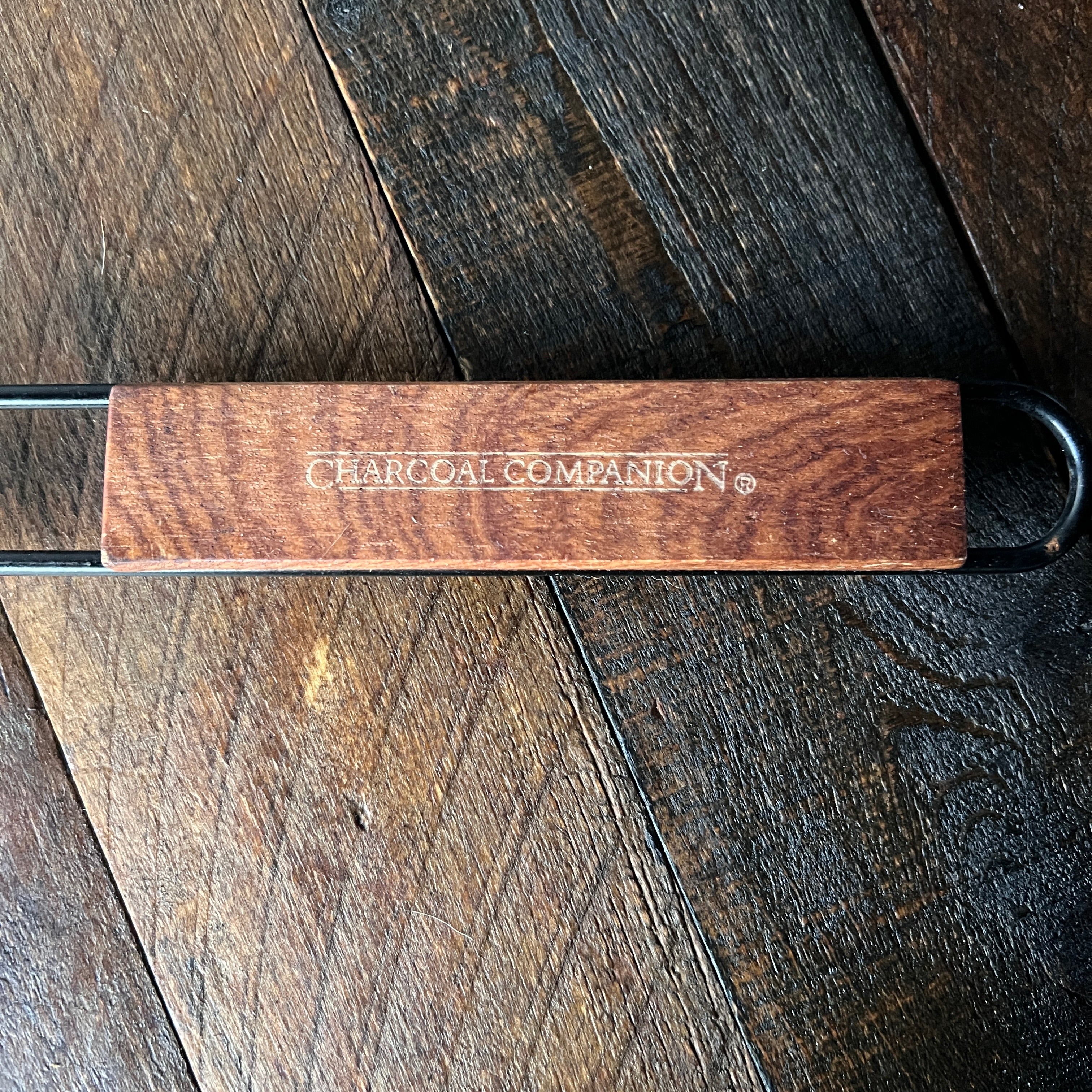 Charcoal Companion Charcoal Companion Non-Stick Flat Grilling Basket Gear Up