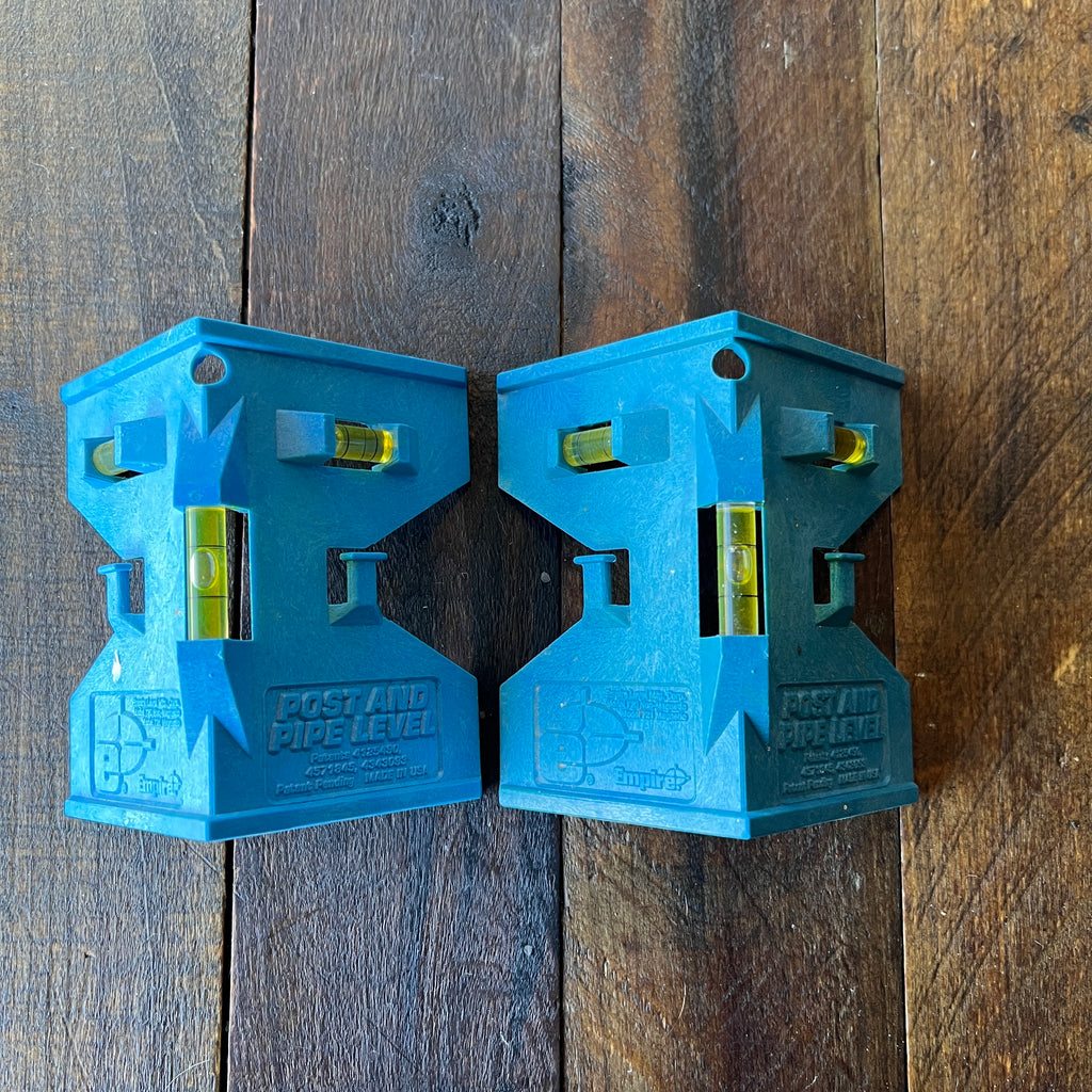 Empire Empire 5-1/4 in. Plastic Post & Pipe Multi Level Pair (USA) Gear Up