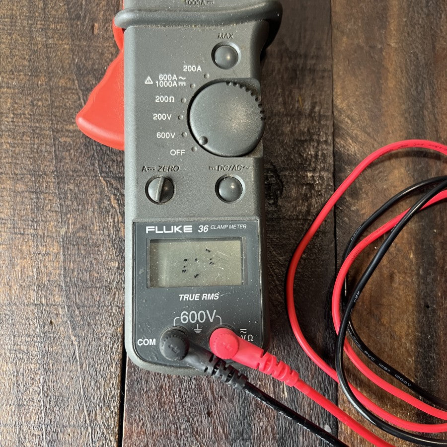 Fluke Fluke 36 True RMS Clamp Meter Gear Up