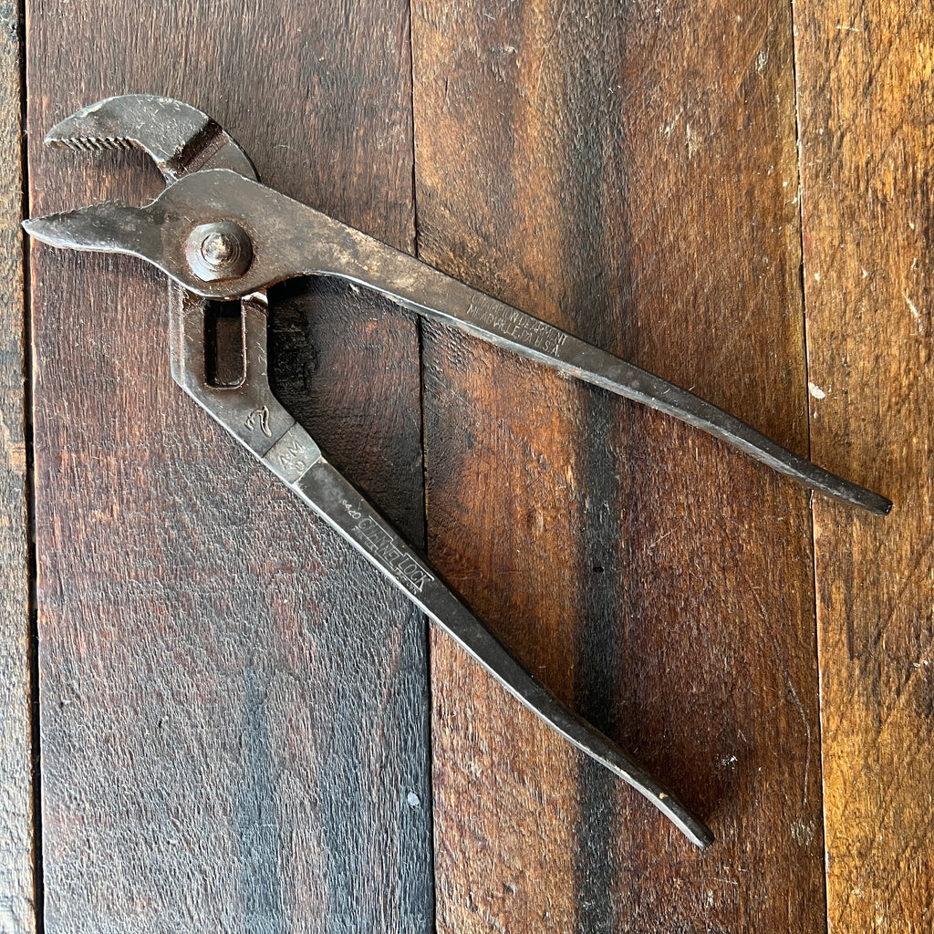 Channellock Channellock 420 9.5 Inch Adjustable Pliers (USA) Gear Up