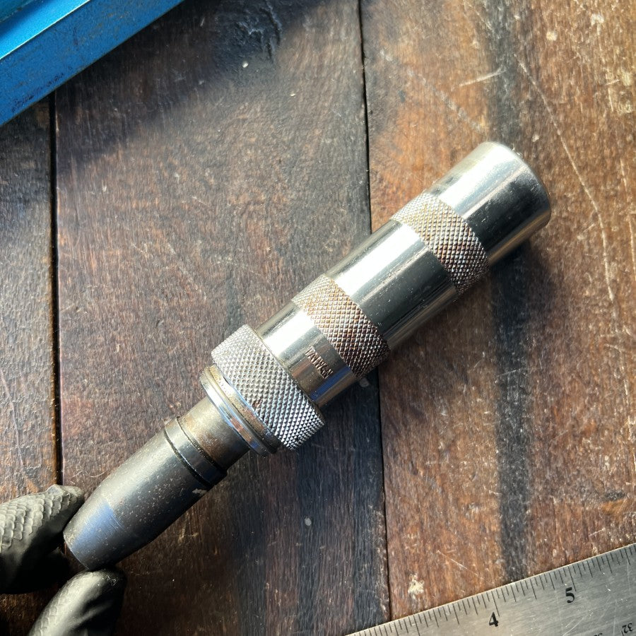 Unknown Manual Impact Driver Set with Bits Gear Up