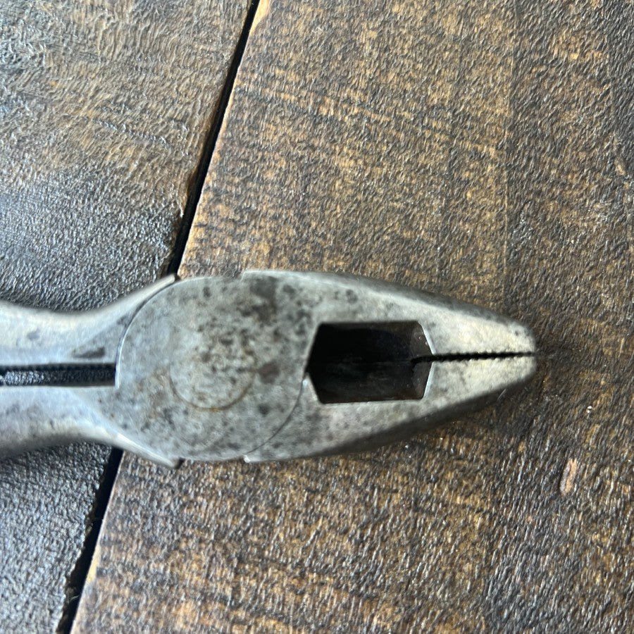 Channellock Channellock Lineman Pliers 7.5 Inch (USA) Gear Up