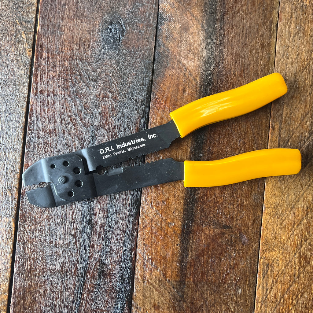 Workshops Workshops Multi-Tool Wire Stripper Cutter and Crimper Gear Up