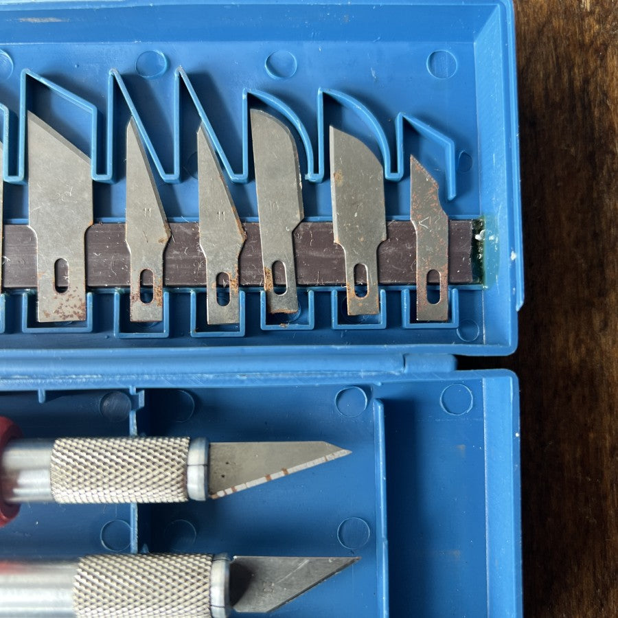 Other KR Tools 10016 16-Piece Precision Knife Set Gear Up