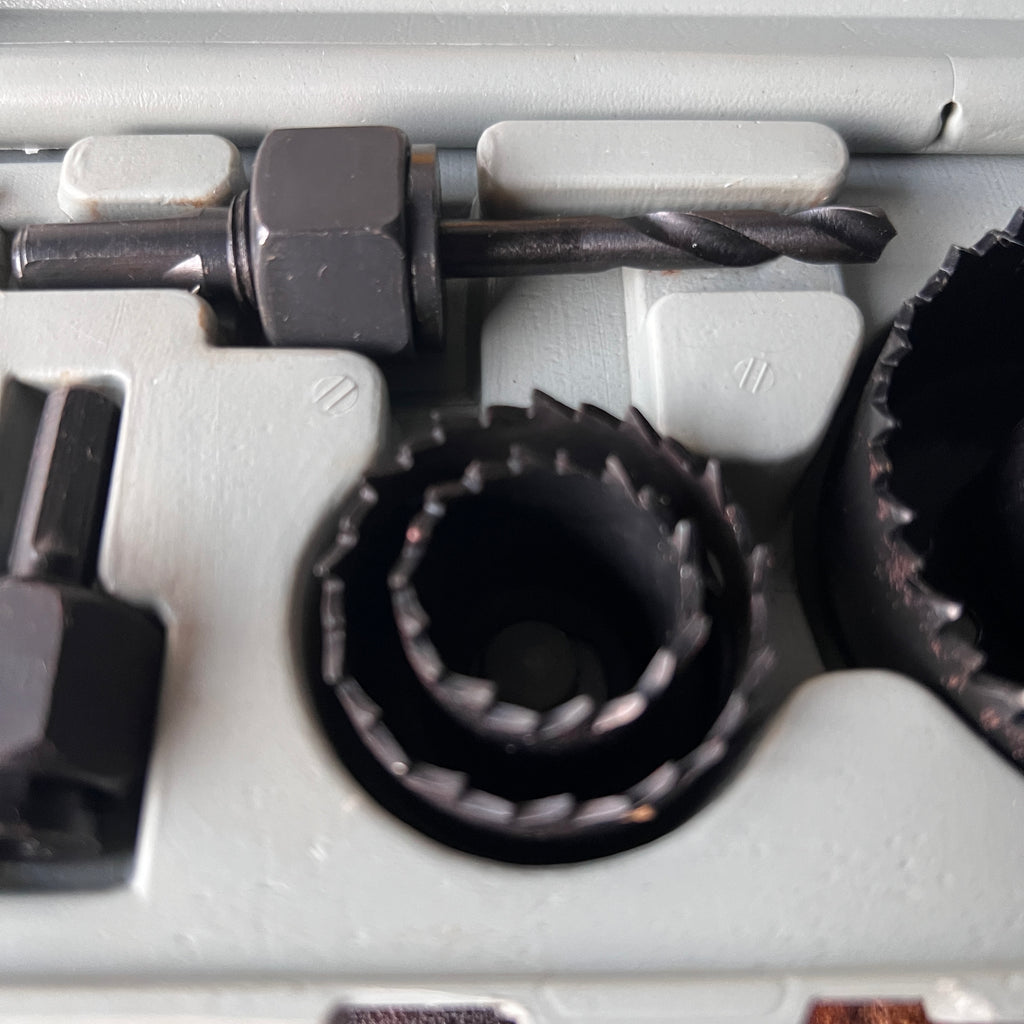 Unknown General Purpose Hole Saw Kit Gear Up