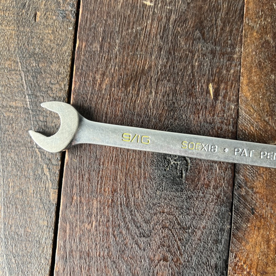 Snap-on Snap-on SOEX18 9/16 Inch Combination Wrench Gear Up