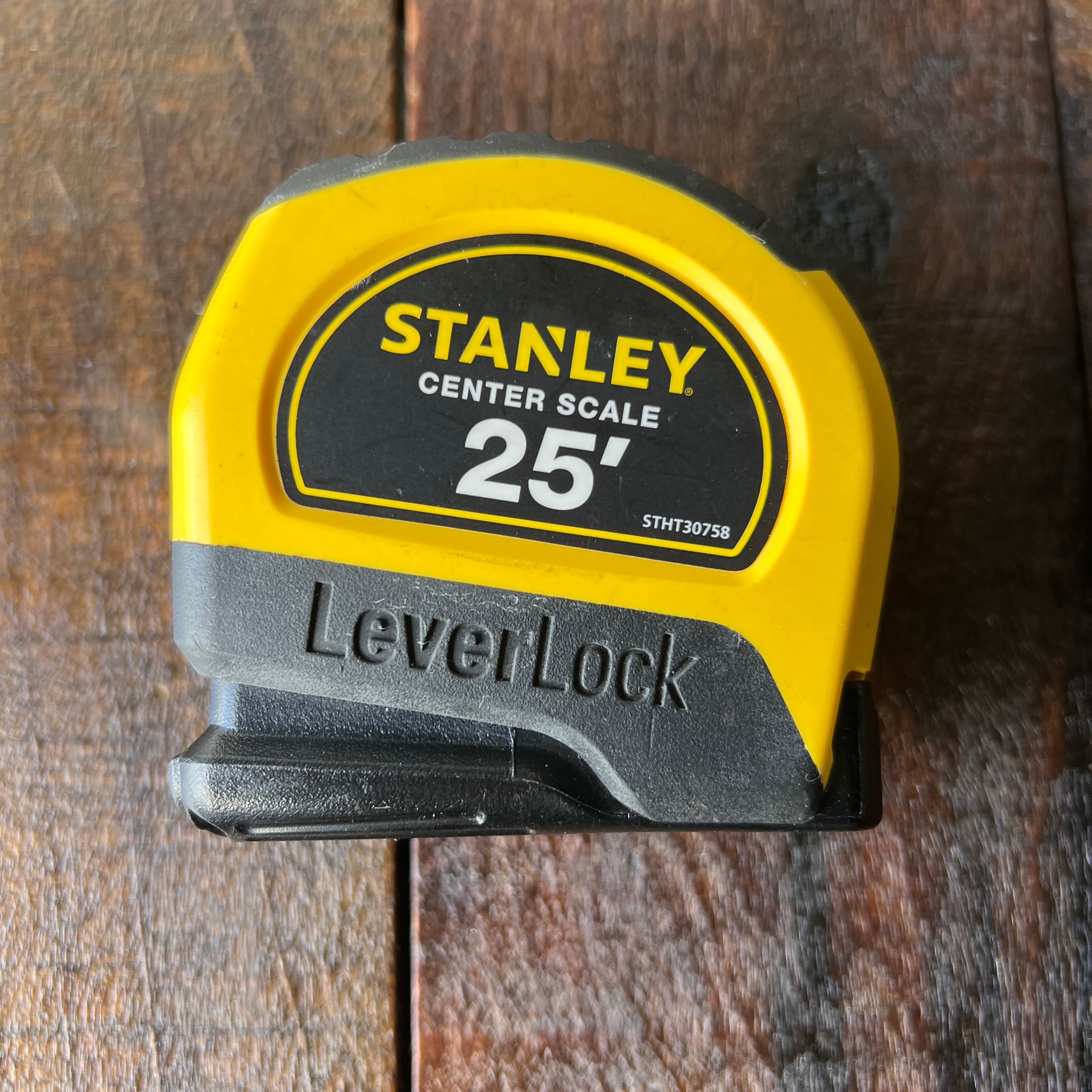 Stanley Stanley 25 ft LeverLock Tape Measure (USA) Gear Up